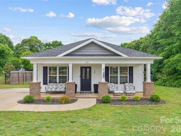 100 Centerview Street, Belmont, NC 28012