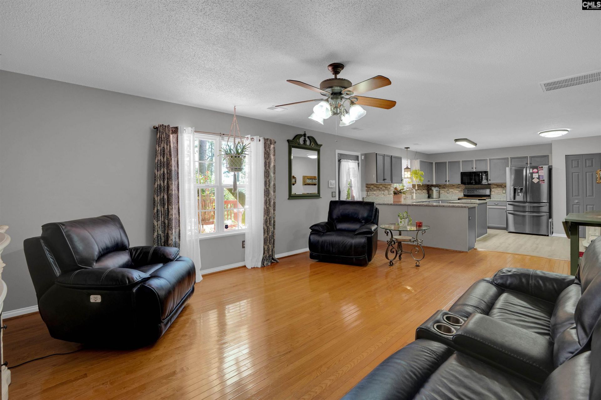 119 Silverberry Drive Photo 11