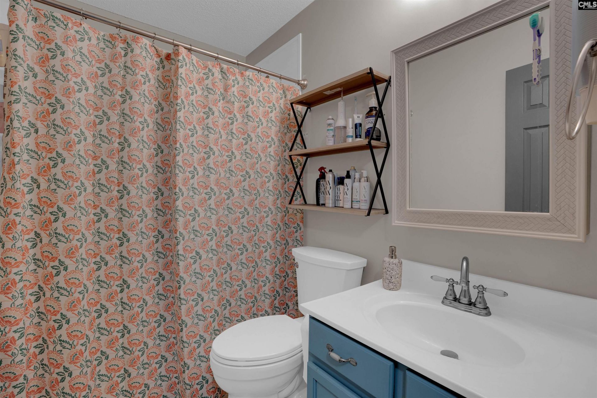 119 Silverberry Drive Photo 17