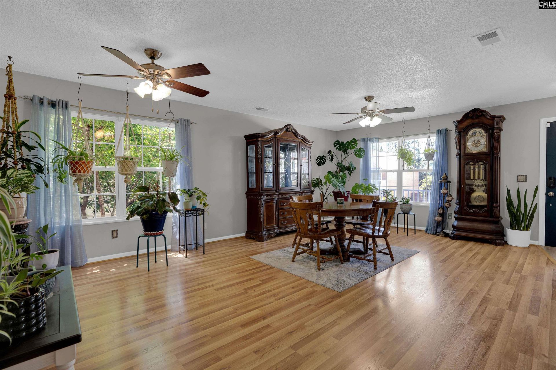 119 Silverberry Drive Photo 5