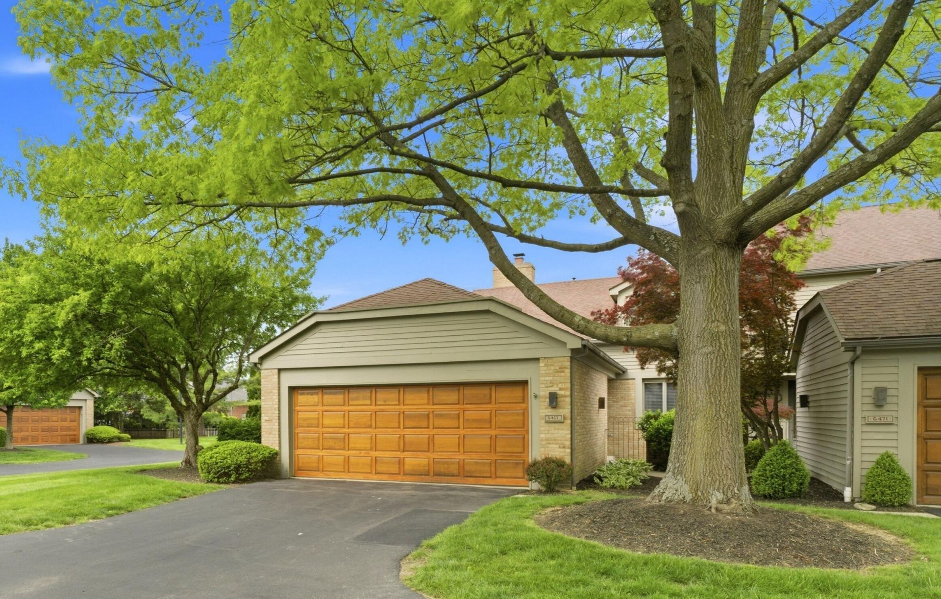 6467 Strathaven Court W, Unit A, Columbus, OH 43085 Main Photo