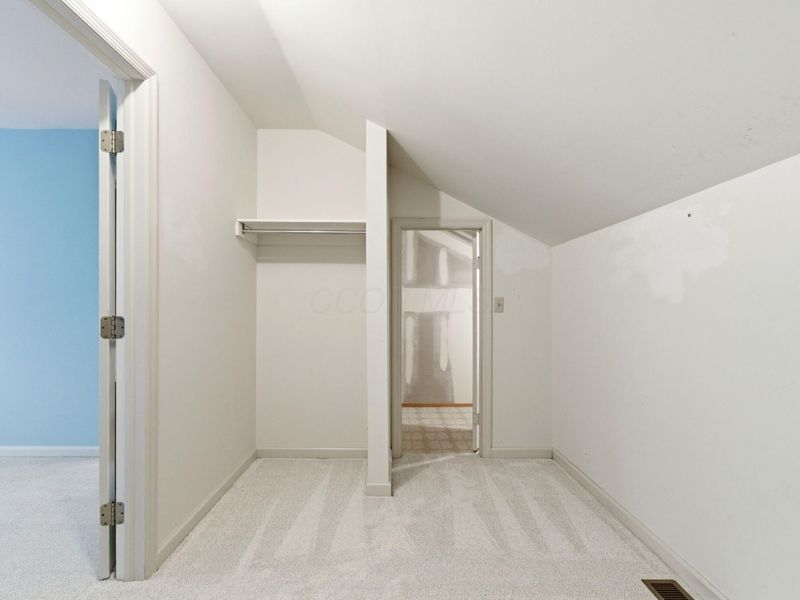 6467 Strathaven Court W, Unit A, Columbus, OH 43085 Photo 42