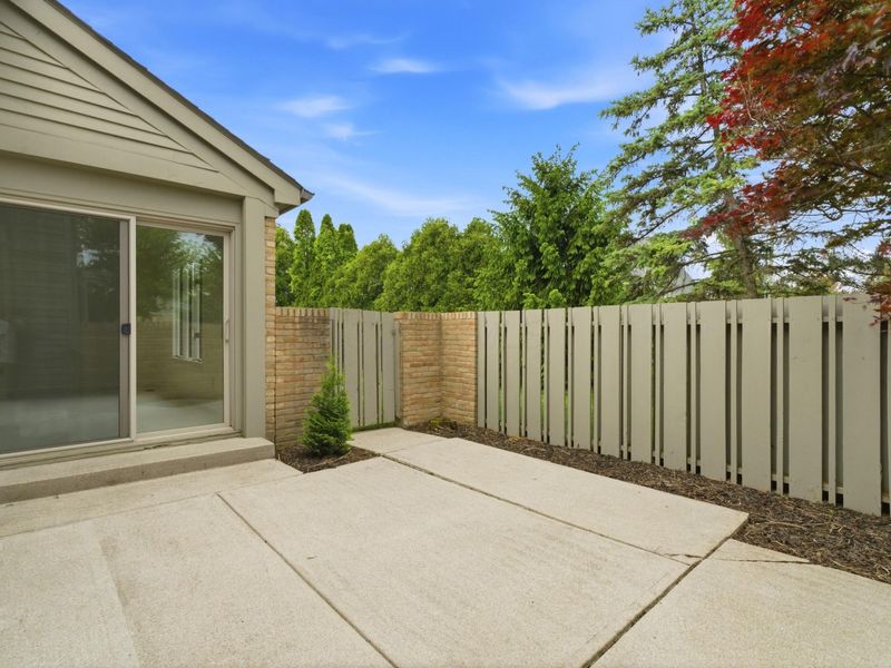 6467 Strathaven Court W, Unit A, Columbus, OH 43085 Photo 45