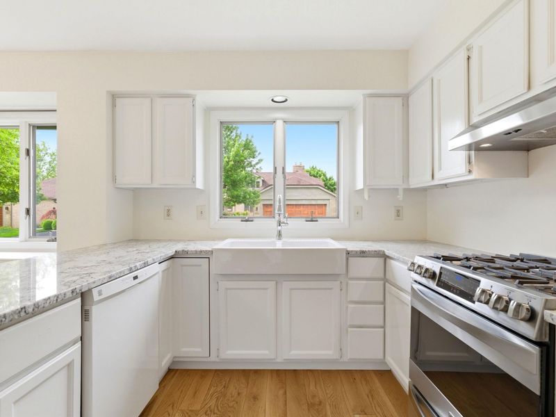 6467 Strathaven Court W, Unit A, Columbus, OH 43085 Photo 9
