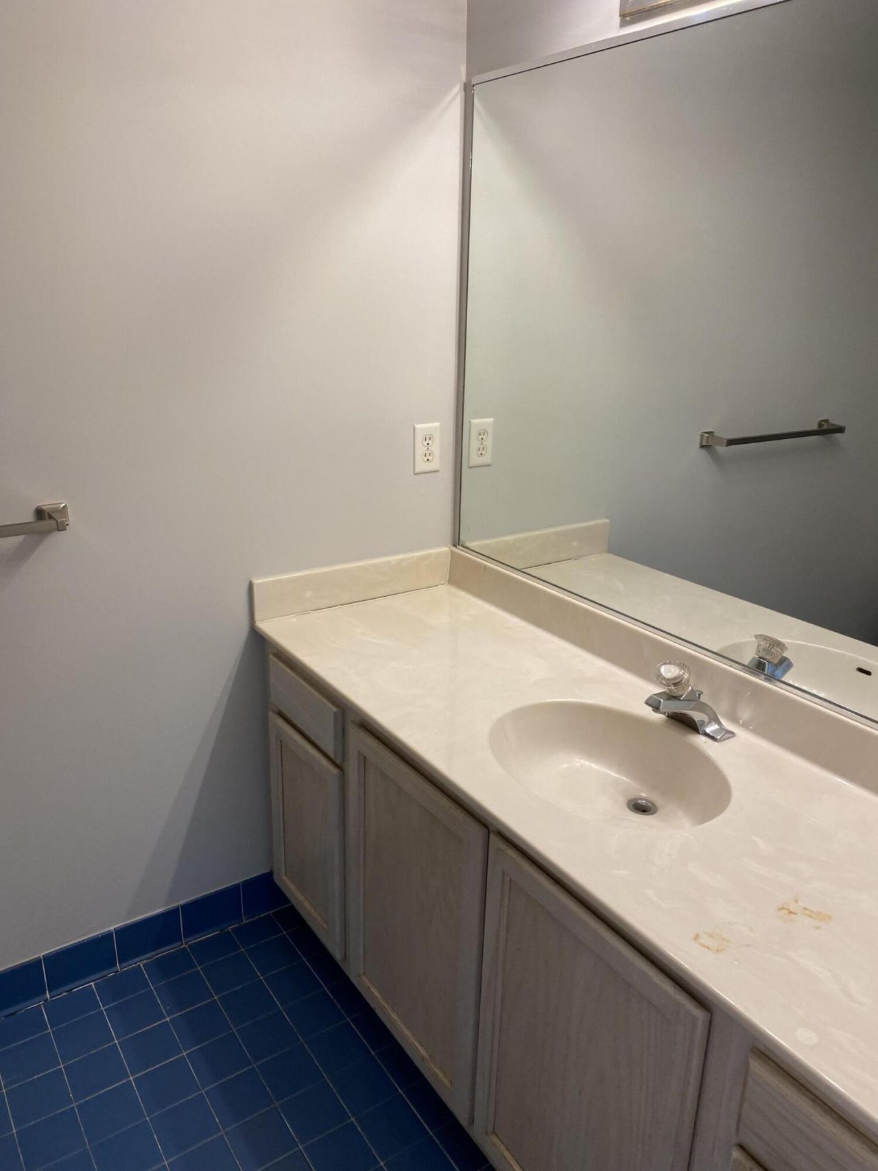 1527 Theresa Drive Photo 13
