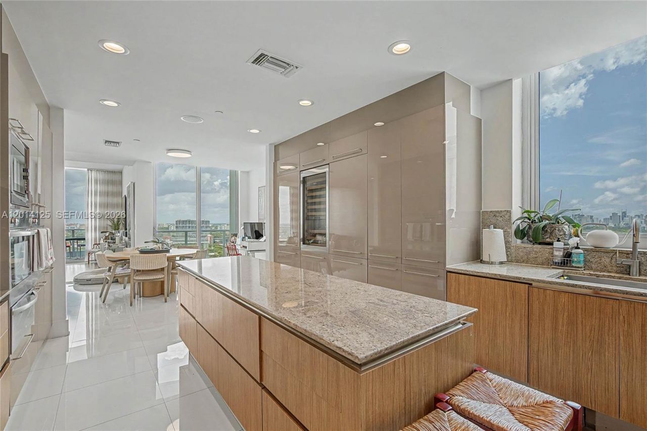 2627 S Bayshore Dr, Unit 2601, Miami, FL 33133 Photo