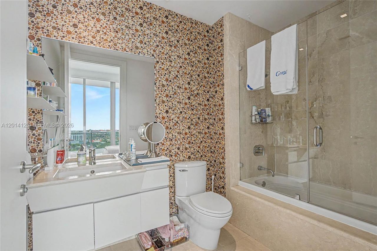 2627 S Bayshore Dr, Unit 2601, Miami, FL 33133 Photo