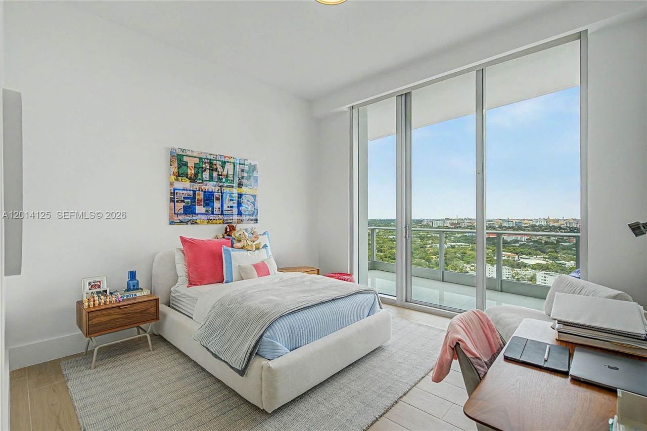 2627 S Bayshore Dr, Unit 2601, Miami, FL 33133 Photo