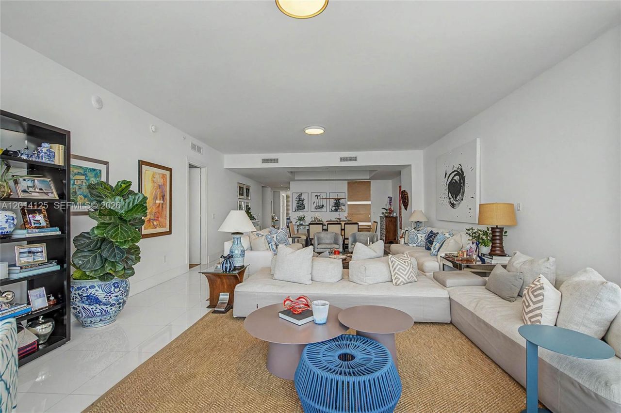 2627 S Bayshore Dr, Unit 2601, Miami, FL 33133 Photo