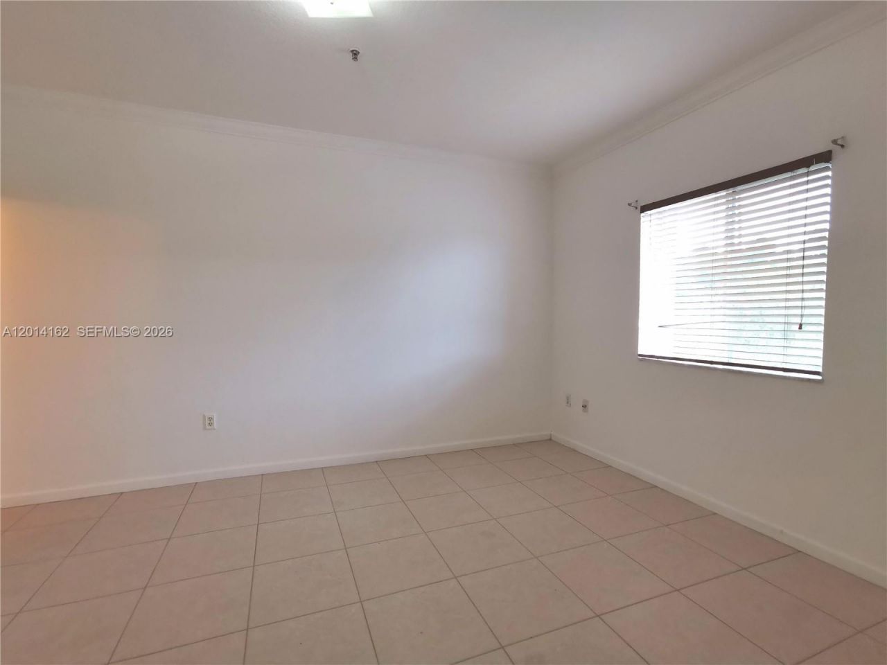 17350 NW 67th Ave, Unit 301, Hialeah, FL 33015 Photo