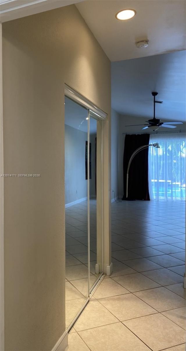 1210 S 13th Ave, Hollywood, FL 33019 Photo