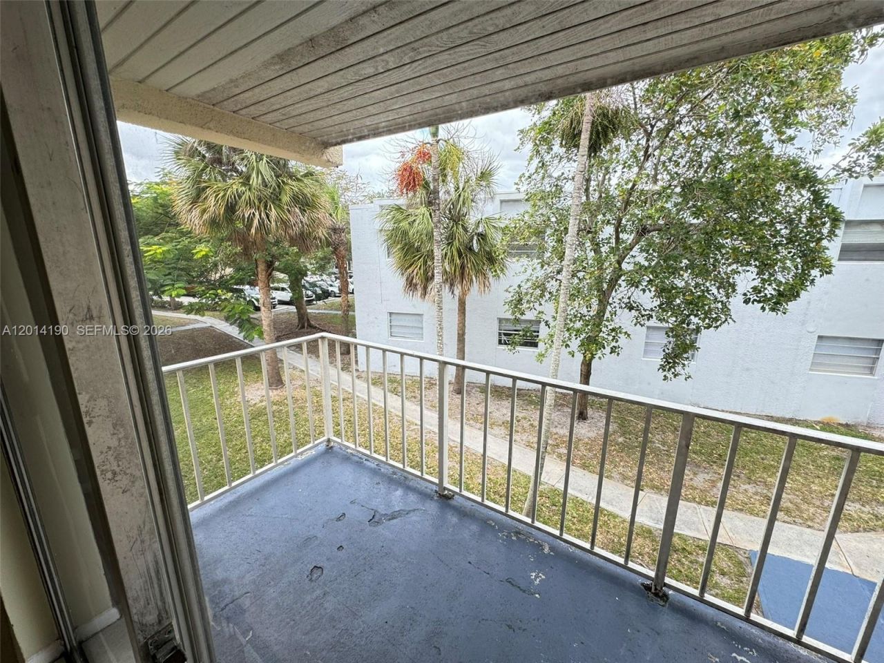 415 Executive Center Dr , Unit 203, West Palm Beach, FL 33401 Photo