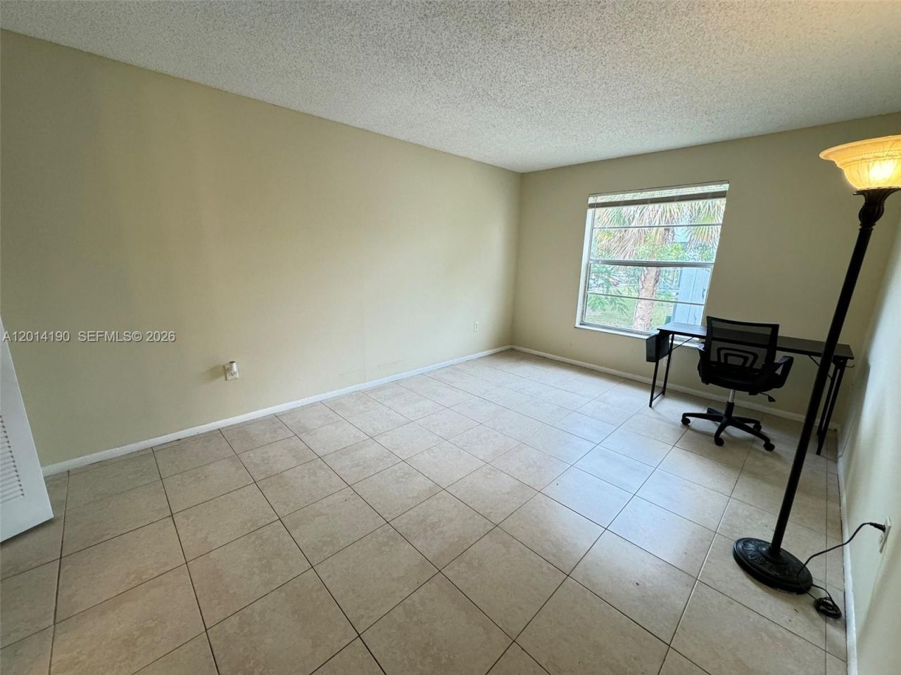 415 Executive Center Dr , Unit 203, West Palm Beach, FL 33401 Photo