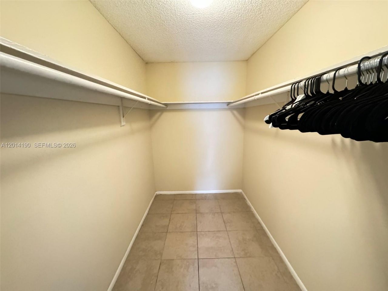 415 Executive Center Dr , Unit 203, West Palm Beach, FL 33401 Photo