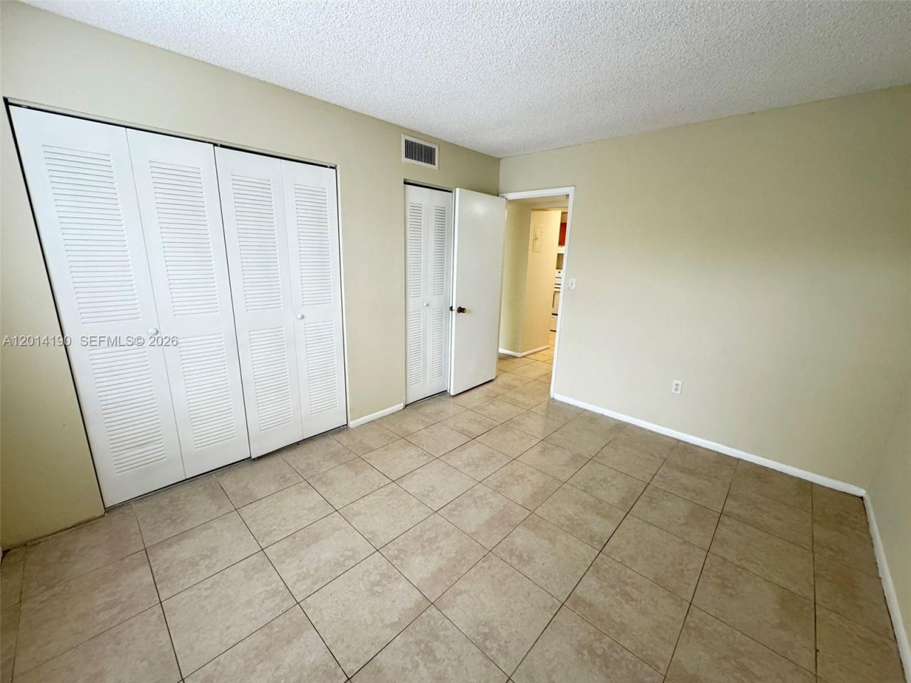 415 Executive Center Dr , Unit 203, West Palm Beach, FL 33401 Photo