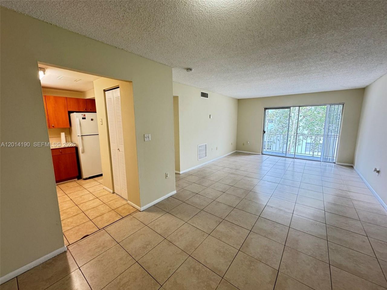 415 Executive Center Dr , Unit 203, West Palm Beach, FL 33401 Photo