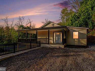 104 DELLVILLE DAM ROAD, DUNCANNON, PA 17020