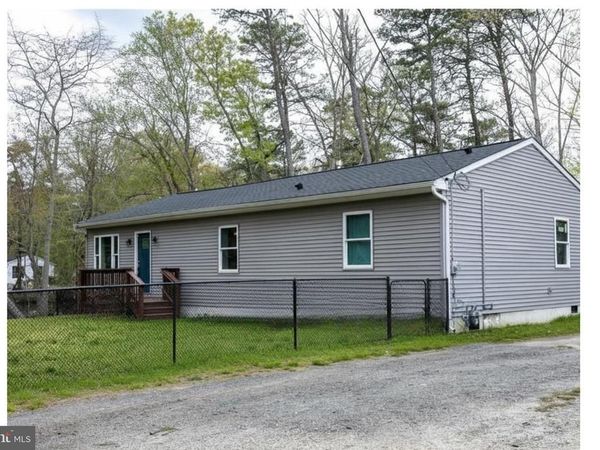 20 COLUMBINE AVENUE , BROWNS MILLS, NJ 08015