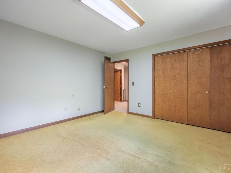 6491 Niderdale, Middletown, OH 45042 Photo 24