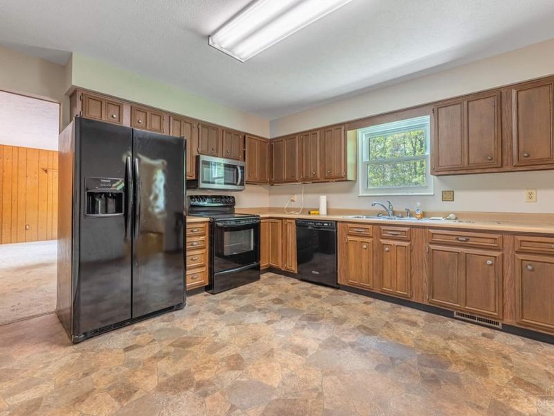 6491 Niderdale, Middletown, OH 45042 Photo 7