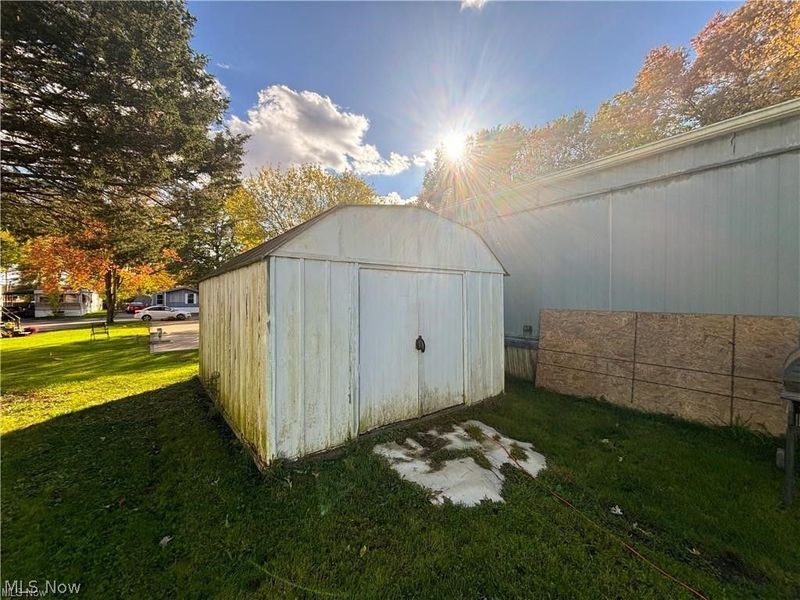 57 Redwood Drive, Beloit, OH 44609 Photo 12