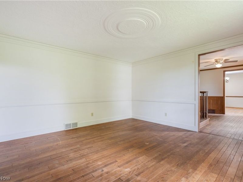 5787 Eastview Street, Louisville, OH 44641 Photo 12
