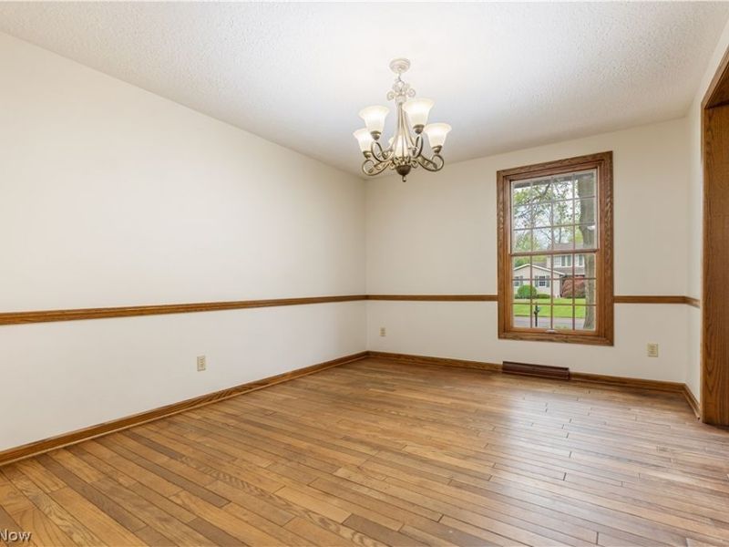 5787 Eastview Street, Louisville, OH 44641 Photo 14