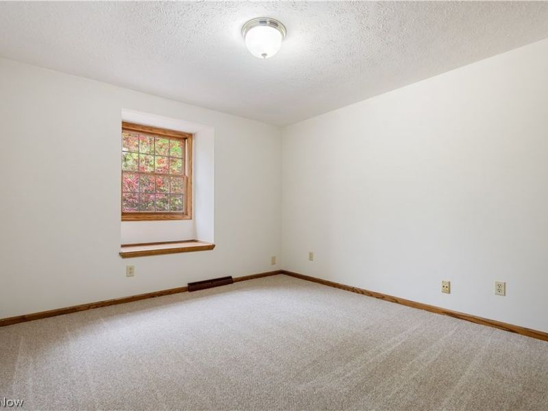 5787 Eastview Street, Louisville, OH 44641 Photo 34