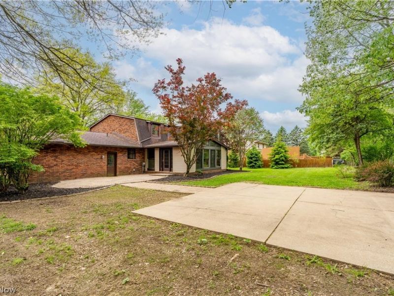 5787 Eastview Street, Louisville, OH 44641 Photo 4