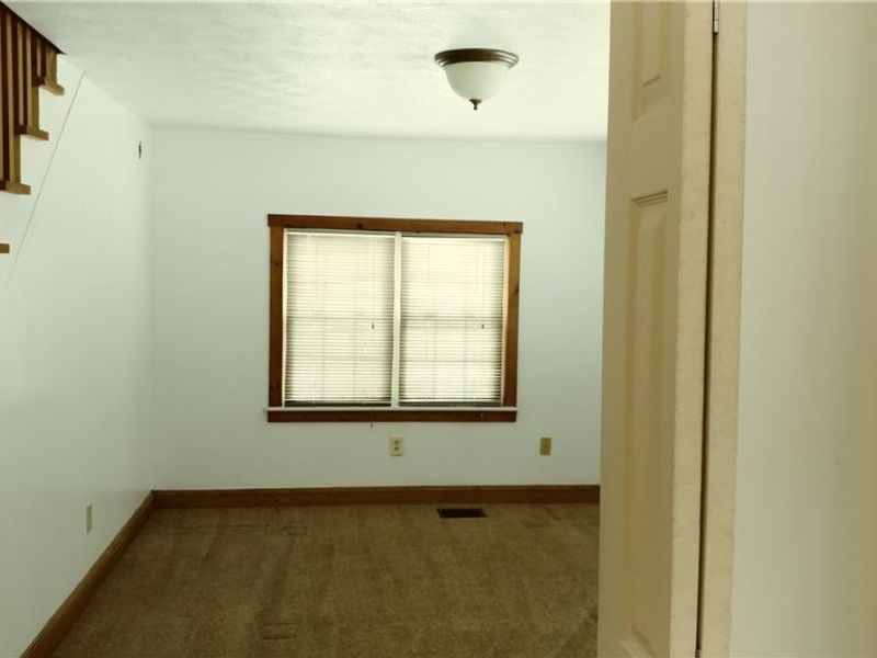 17199 Leggett Road, Montville, OH 44064 Photo 13