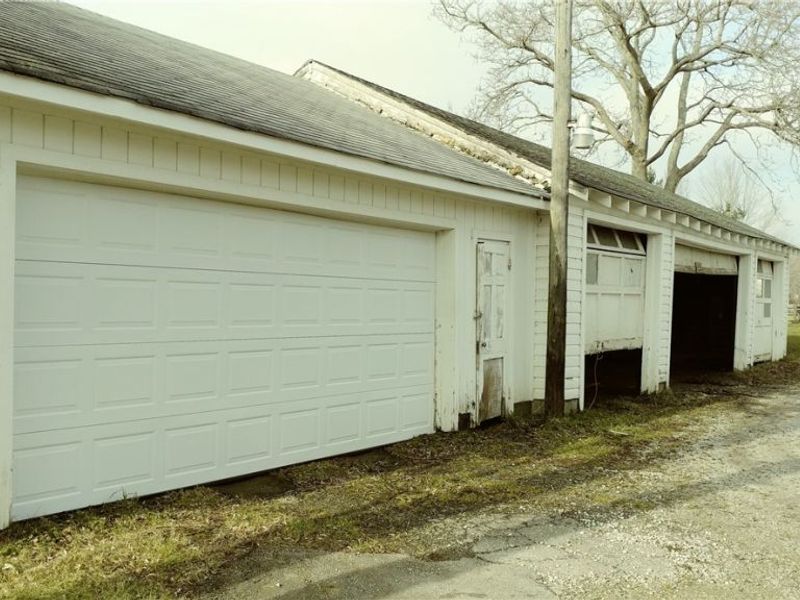 17199 Leggett Road, Montville, OH 44064 Photo 26