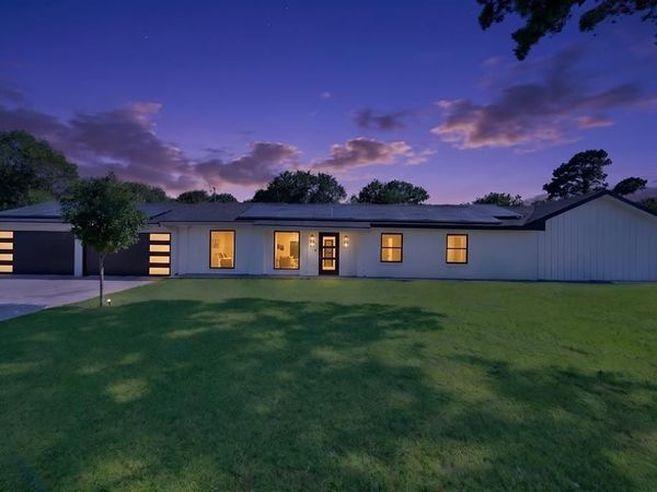 620 E 6Th Street, Springtown, TX 76082