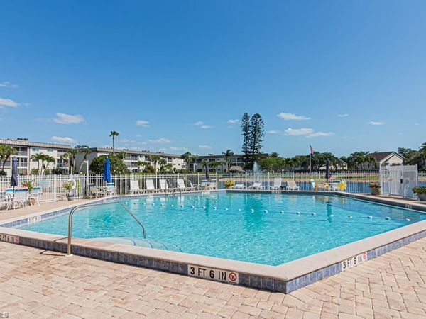 1022 Manatee RD , Unit D107, NAPLES, FL 34114