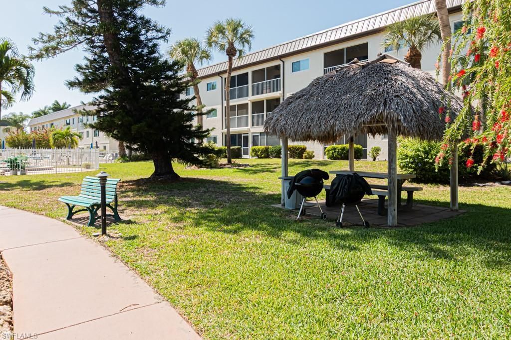 1022 Manatee Rd , Unit D107, Naples, FL 34114 Photo