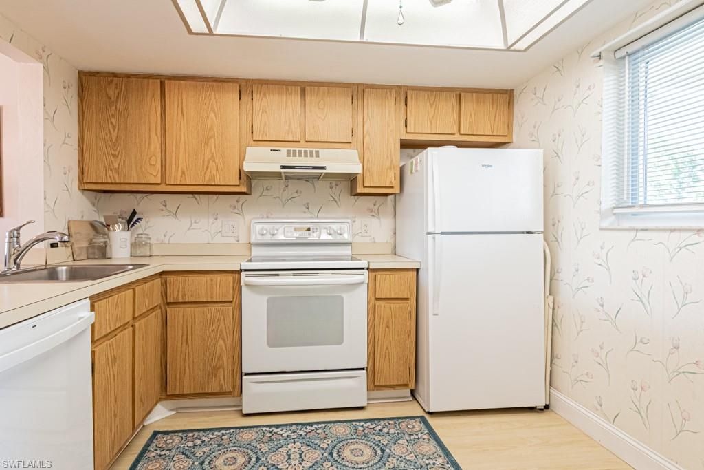 1022 Manatee Rd , Unit D107, Naples, FL 34114 Photo