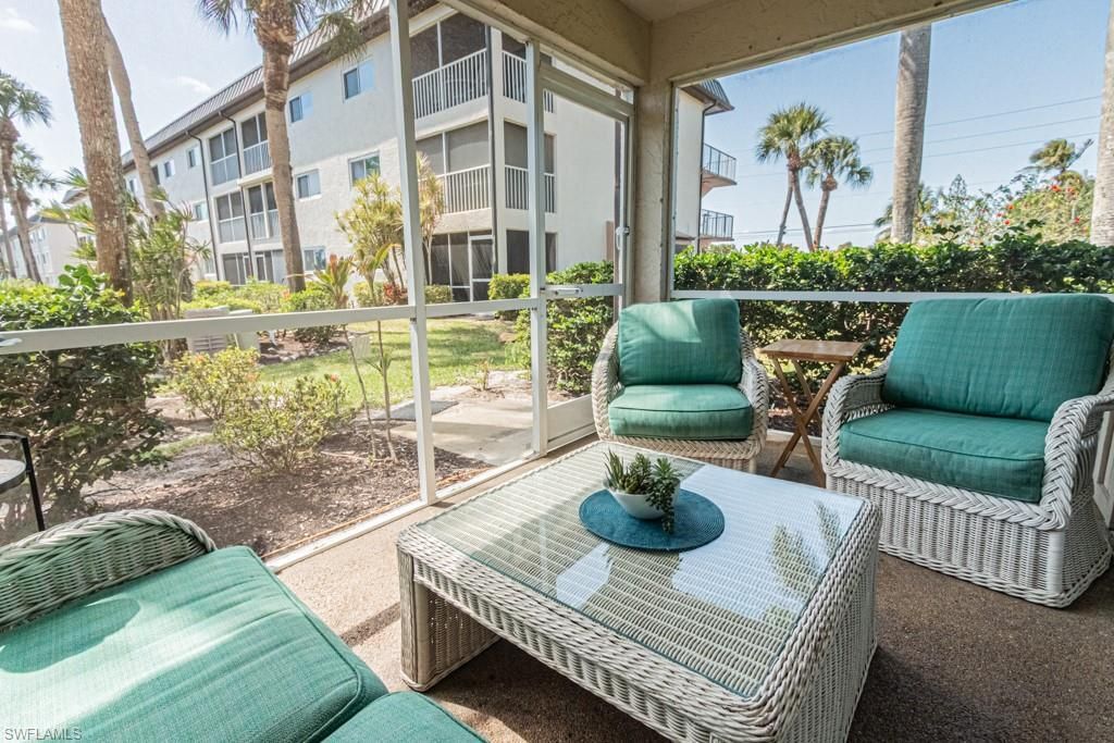 1022 Manatee Rd , Unit D107, Naples, FL 34114 Photo