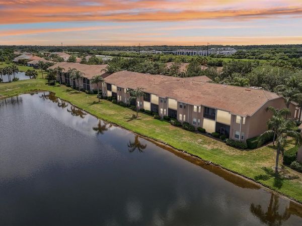 1003 FAIRWAYCOVE LANE, Unit 201, BRADENTON, FL 34212