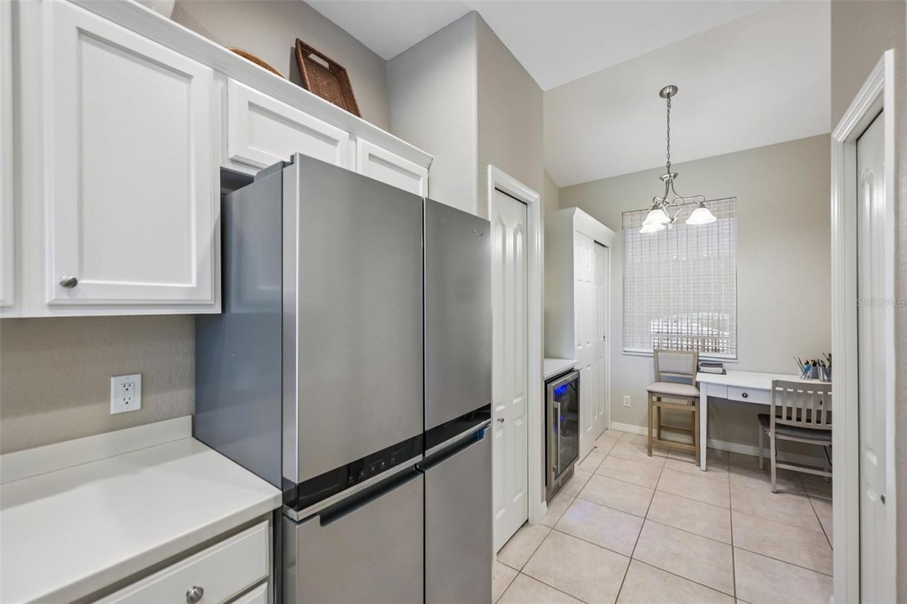 1003 Fairwaycove Lane, Unit 201, Bradenton, FL 34212 Photo