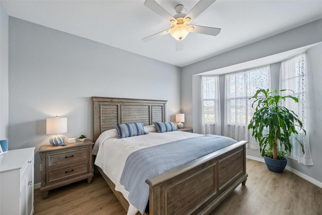 1003 Fairwaycove Lane, Unit 201, Bradenton, FL 34212 Photo