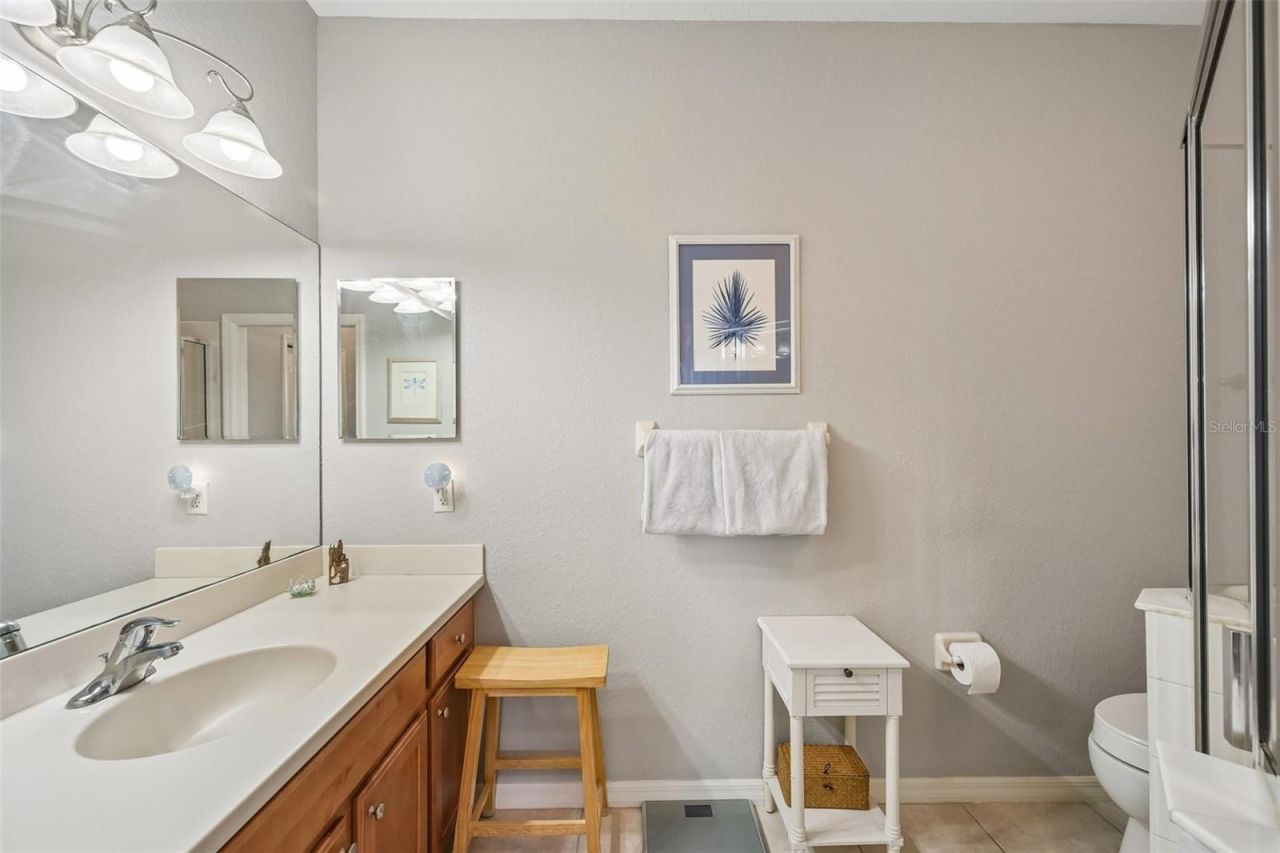 1003 Fairwaycove Lane, Unit 201, Bradenton, FL 34212 Photo