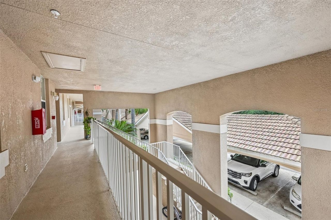 1003 Fairwaycove Lane, Unit 201, Bradenton, FL 34212 Photo