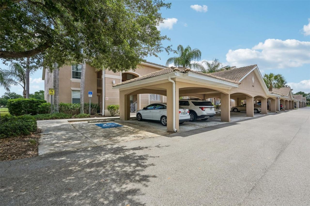 1003 Fairwaycove Lane, Unit 201, Bradenton, FL 34212 Photo