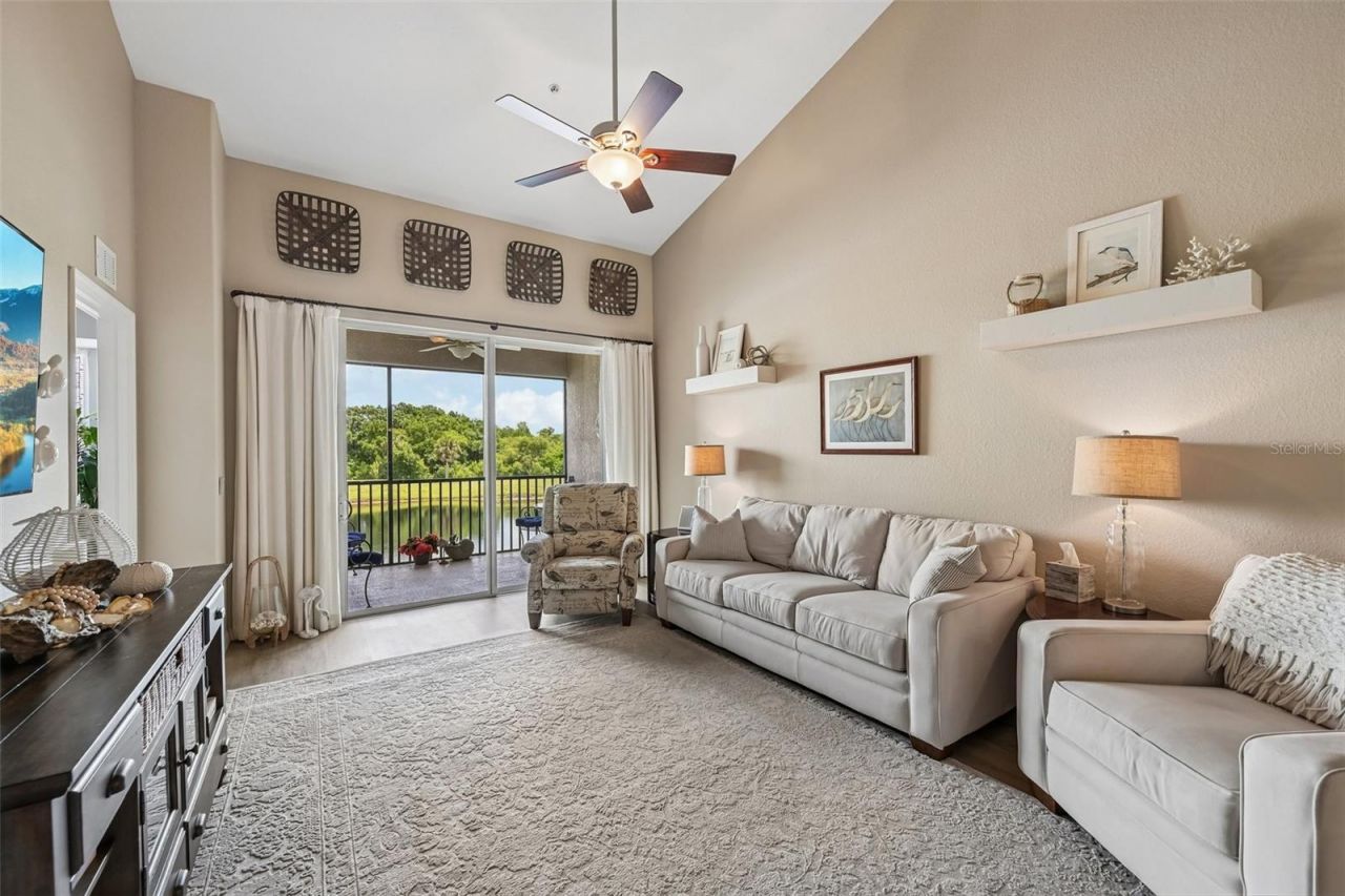 1003 Fairwaycove Lane, Unit 201, Bradenton, FL 34212 Photo