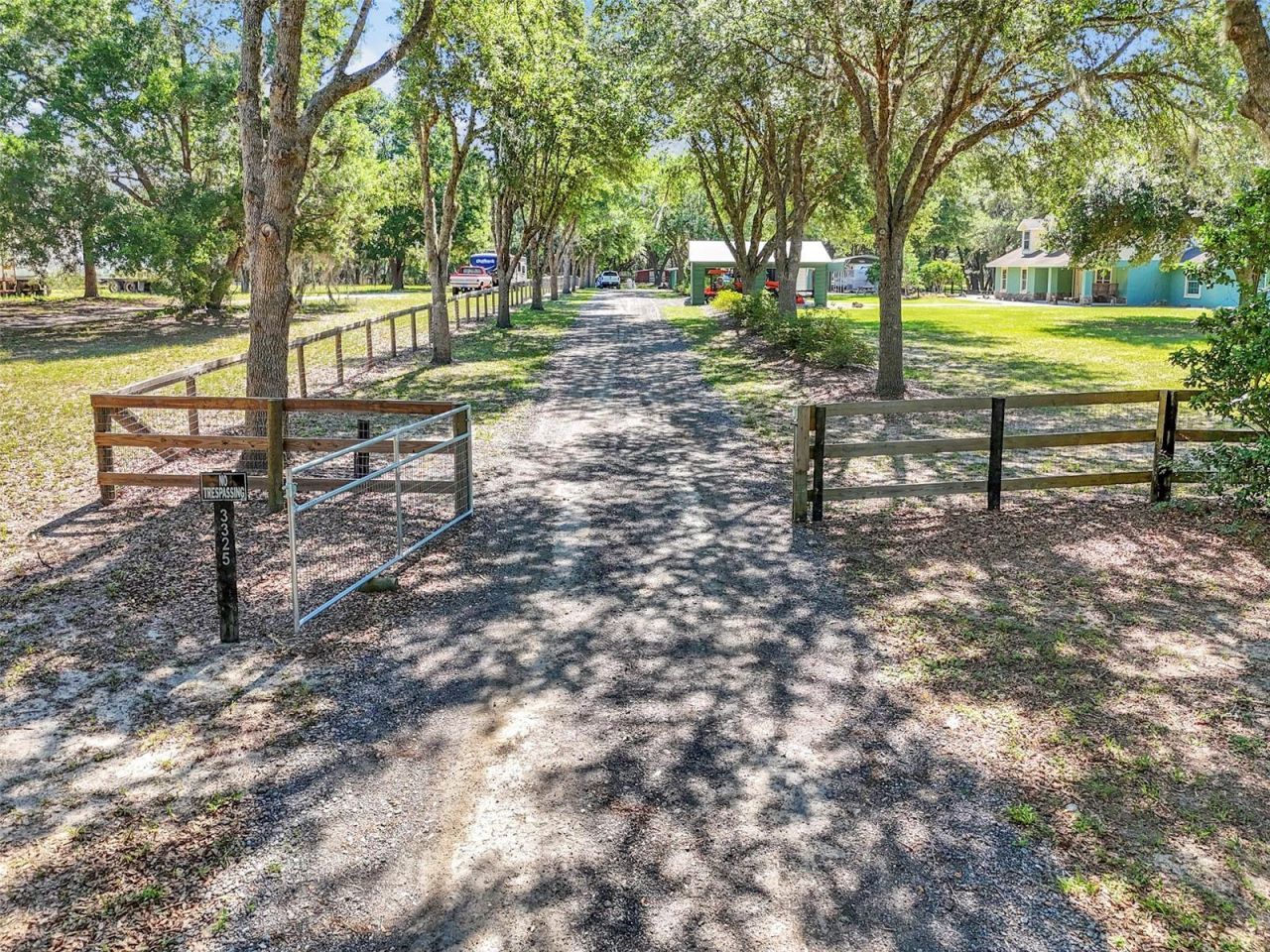 3325 S Hwy 314a, Ocklawaha, FL 32179 Photo