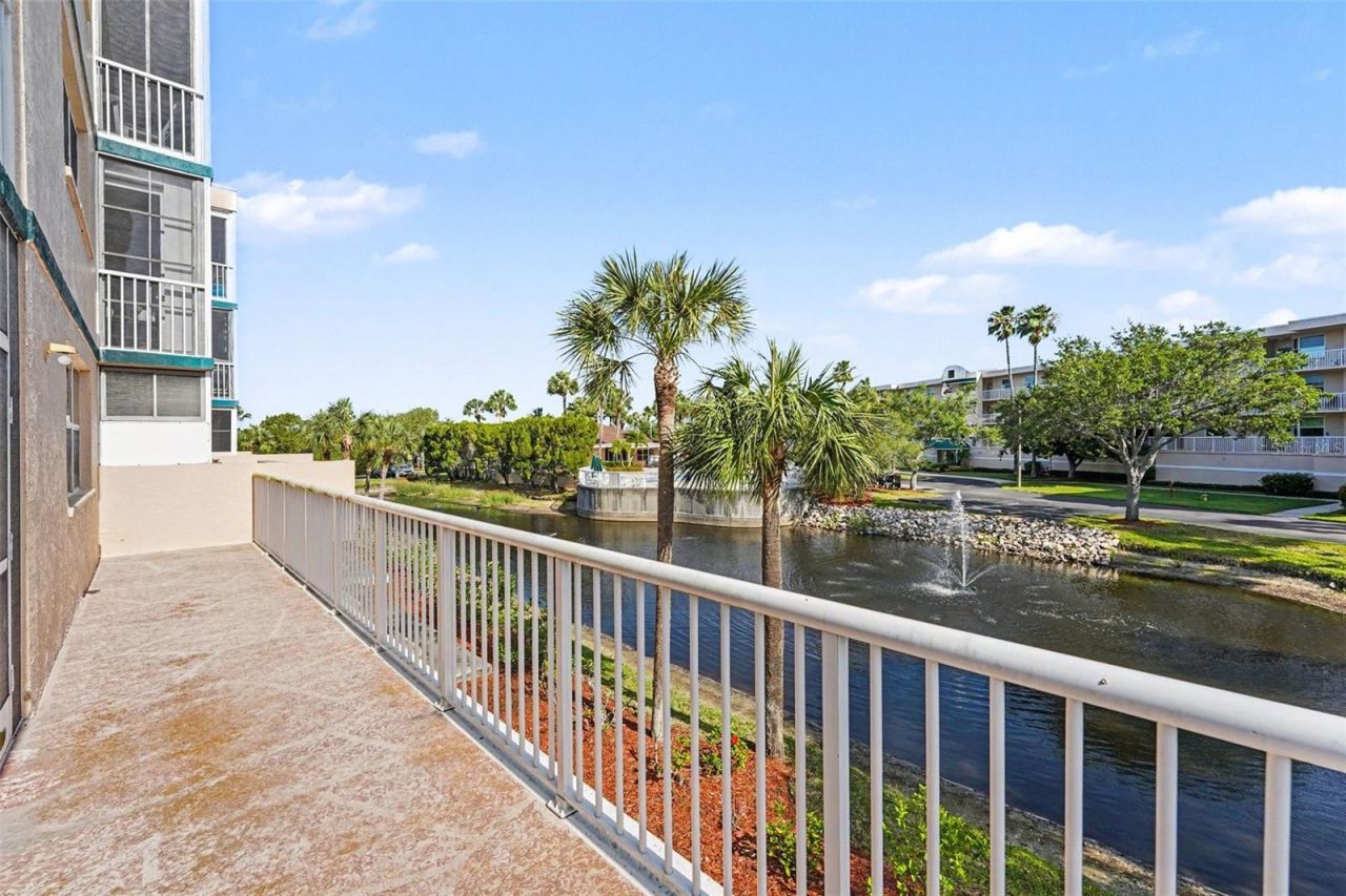 6205 Shoreline Drive , Unit 1106, Saint Petersburg, FL 33708 Photo