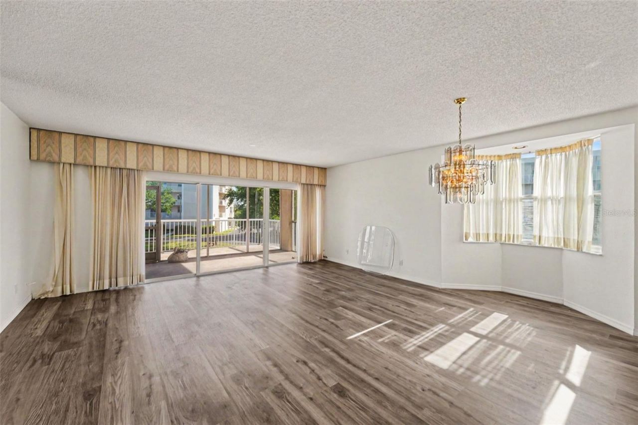 6205 Shoreline Drive , Unit 1106, Saint Petersburg, FL 33708 Photo