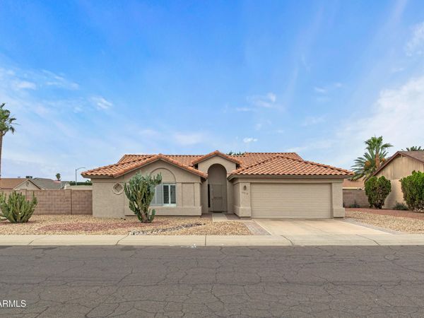 10919 W LAWRENCE Lane, Peoria, AZ 85345