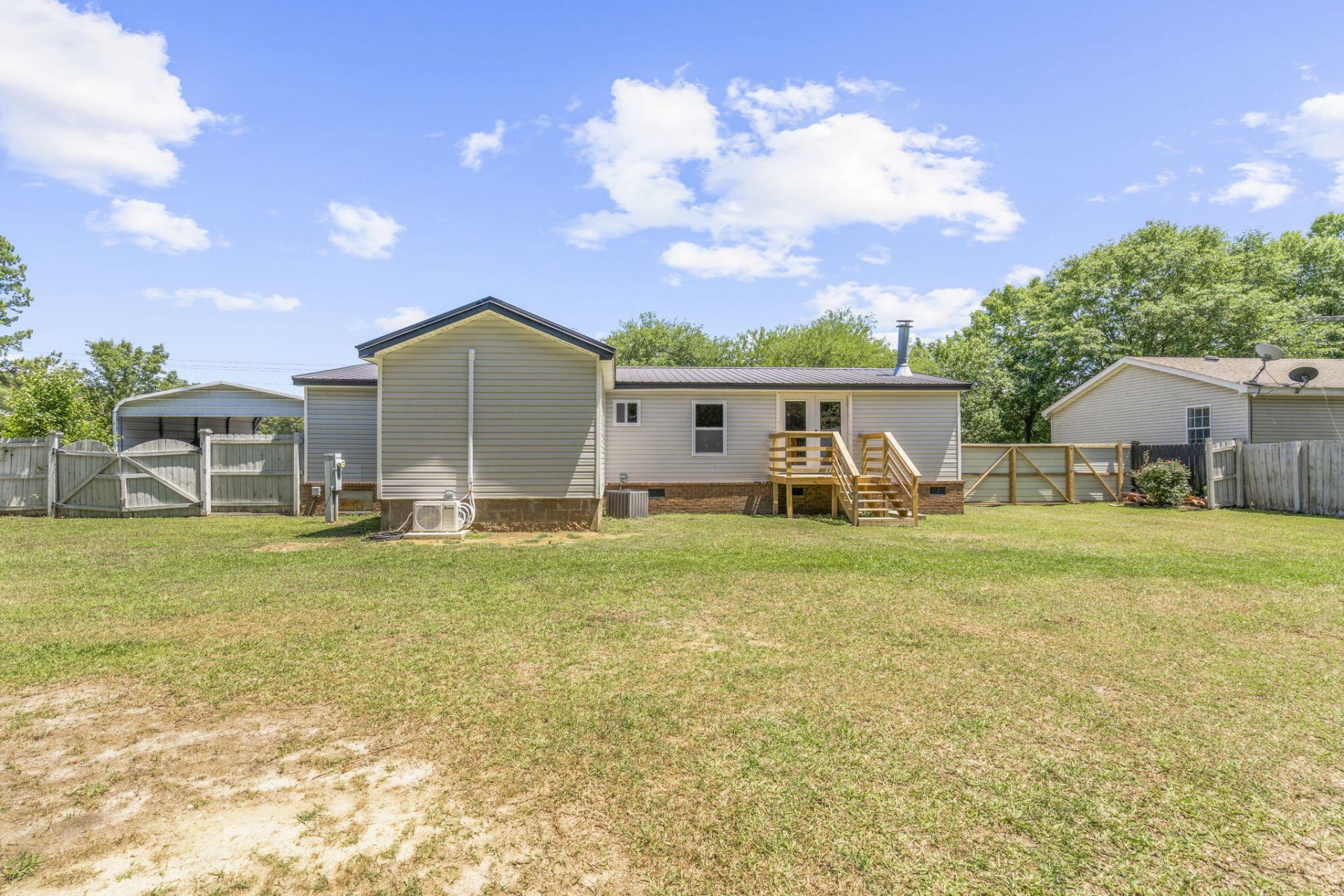 1291 Old Whitesville Road Photo 19