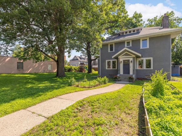 2213 Nicollet Avenue, Minneapolis, MN 55404