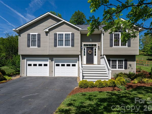 5 Mallory Meadows Court, Arden, NC 28704